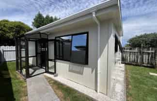 2/111 Heta Road, Highlands Park