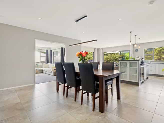 18 Crabb Fields Lane, Riverhead