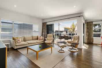 60 Karewa Parade, Papamoa