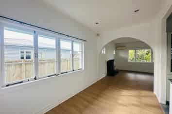 271 Mount Albert Road, Sandringham