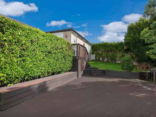 6 Mural Place, Greenhithe