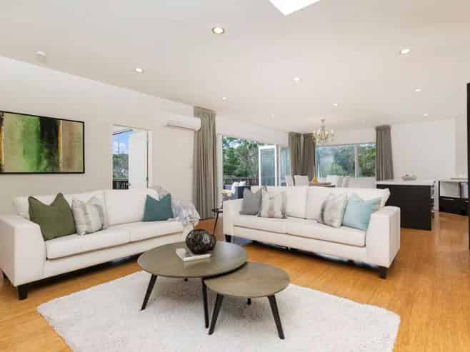 6 Mural Place, Greenhithe