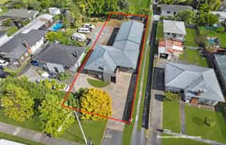 PROFESSIONAL DWELLING ON LINCOLN ROAD
