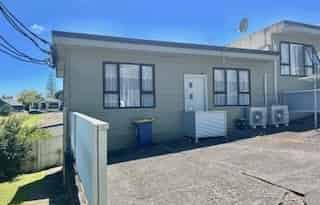 3/53A Pleasant Road, Glen Eden