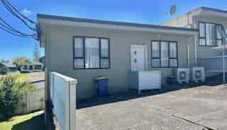 3/53A Pleasant Road, Glen Eden