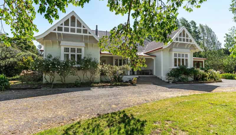 648 Homewood Road, Homewood