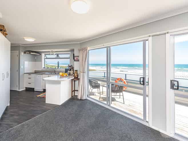 151 Karaka Street, Castlecliff