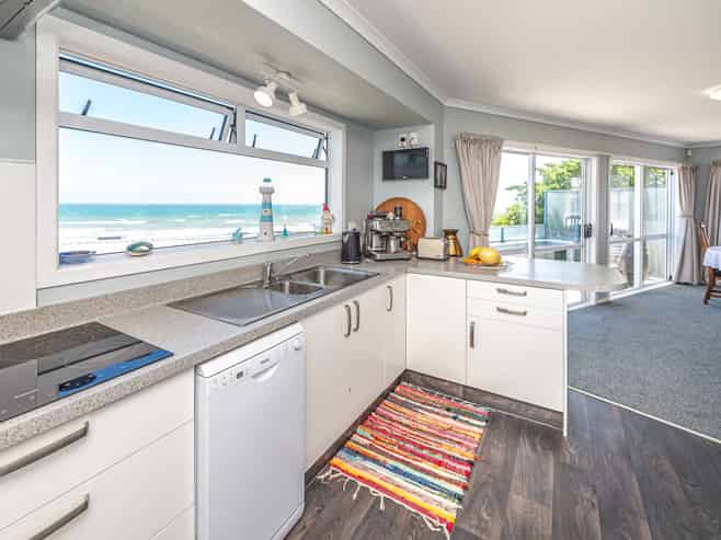 151 Karaka Street, Castlecliff