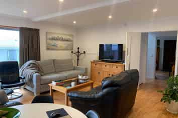 130 Glenpark Avenue, Maryhill