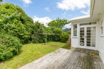 18 Sunshine Avenue, Karori