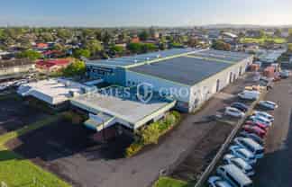 High Profile on Lambie Drive