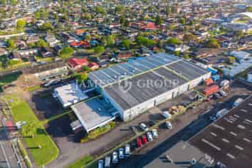 High Profile on Lambie Drive