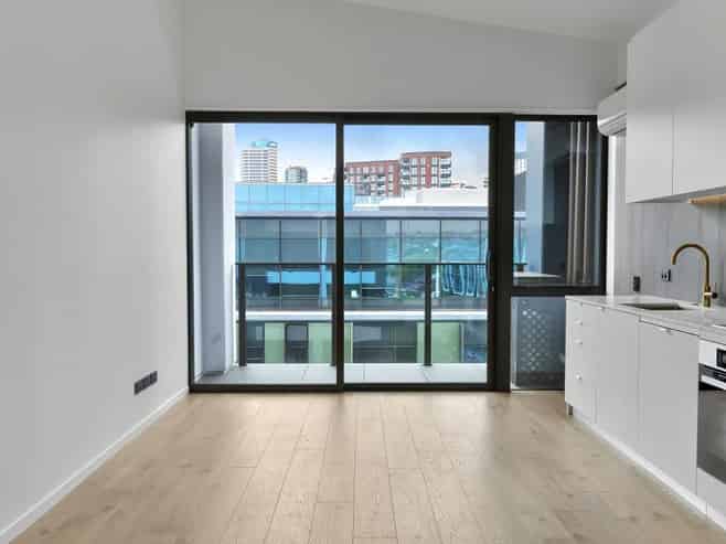 1003/6 Dock Street, Auckland Central