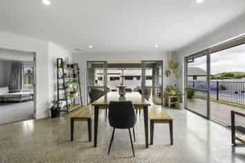 6 Moemoea Place, Cambridge