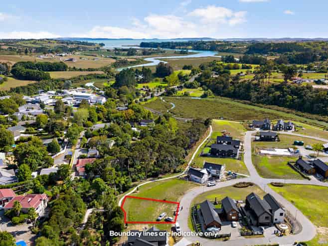 8 Hirere Road, Whitford