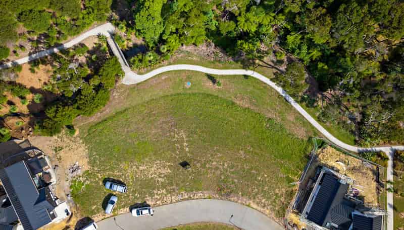 8 Hirere Road, Whitford