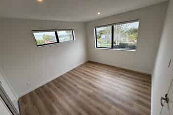 Auckland - Address withheld