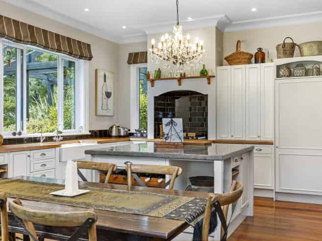 365 Whangamata Road, Kinloch