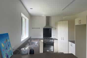 40 Roger Street, Hinds