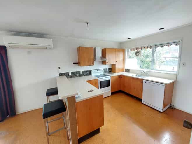 11 Keegan Drive, Massey