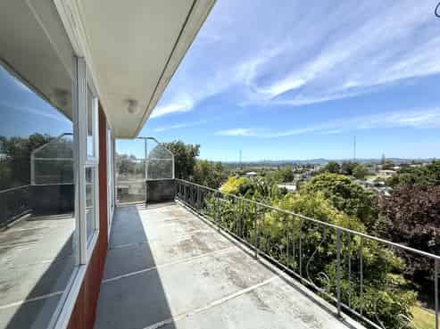 11 Keegan Drive, Massey