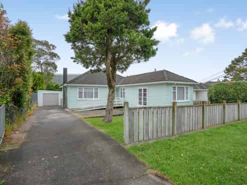 162 Wellington Road, Wainuiomata