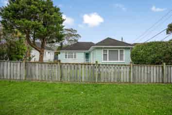 162 Wellington Road, Wainuiomata