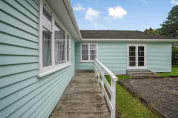 162 Wellington Road, Wainuiomata