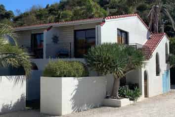 1B/3-7 Fourth Avenue, Onetangi