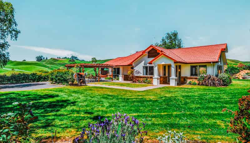 1637A State Highway 30, Horohoro