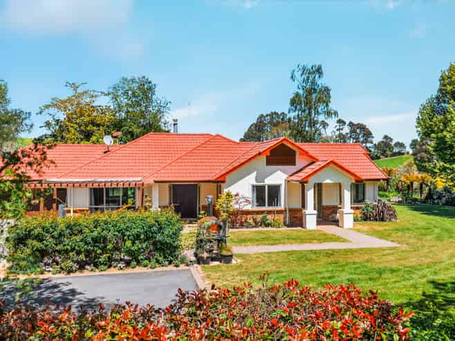 1637A State Highway 30, Horohoro