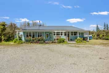 2/831 Fairdown Road, Westport