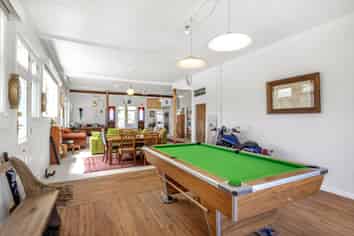 2/831 Fairdown Road, Westport