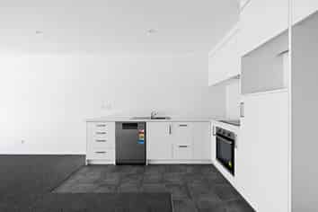 2/9 Beverley Crescent, Hillcrest