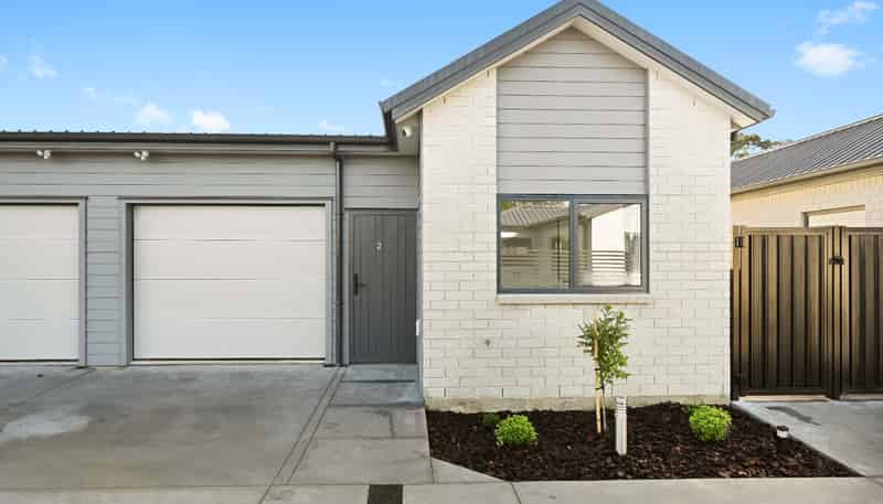2/9 Beverley Crescent, Hillcrest