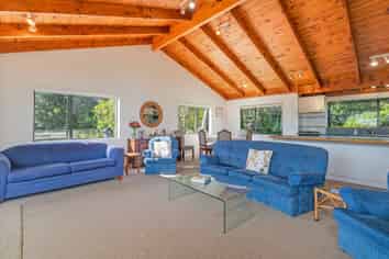 11 Rabbit Way, Whitianga