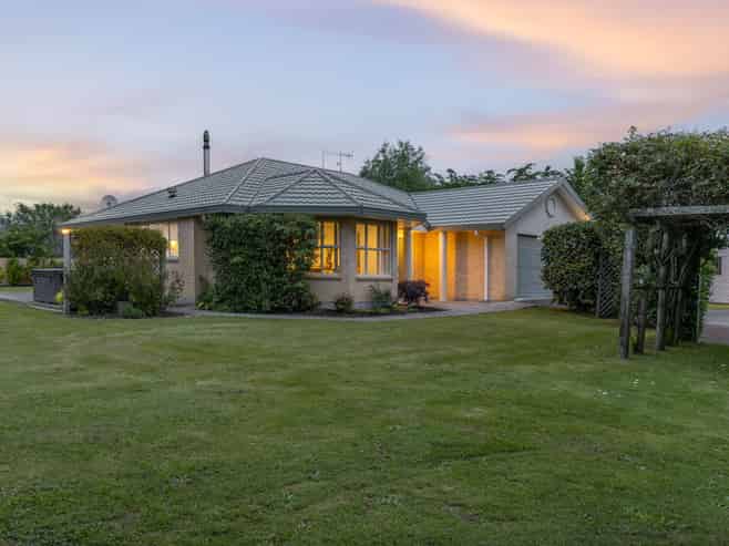 9 Garth Road, LEVIN