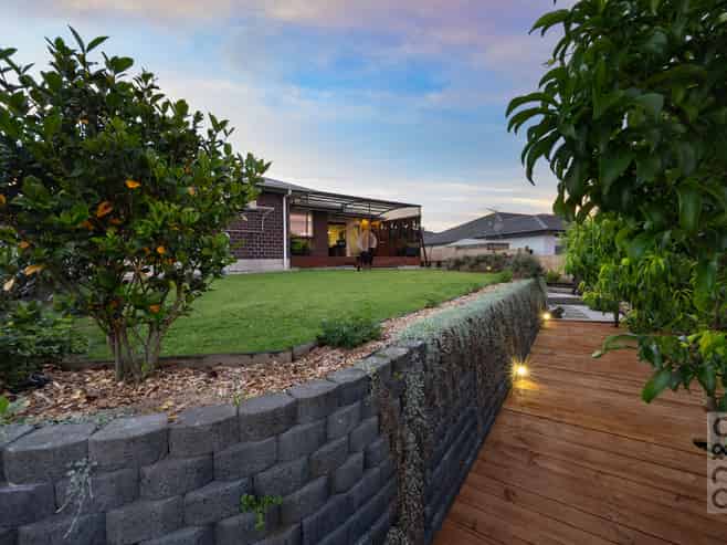 96 Pohutukawa Parade, Riverhead