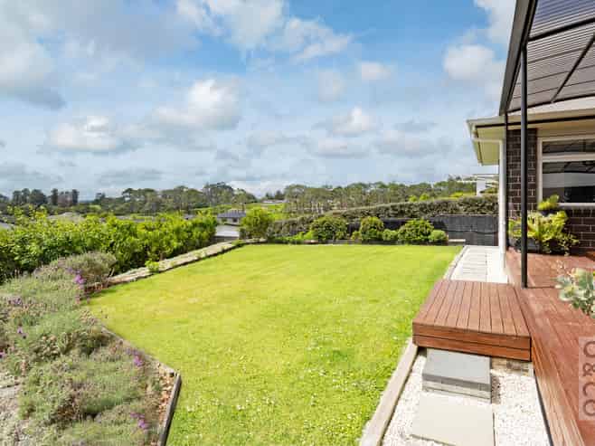 96 Pohutukawa Parade, Riverhead