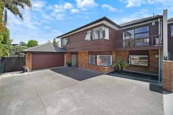 2/69D Kowhai Road, Mairangi Bay