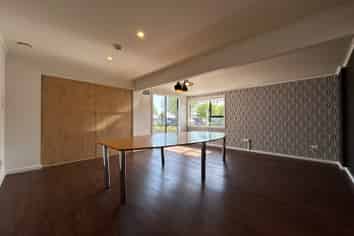 Small Office Tenancy with Car Parking