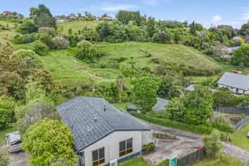 43 Resolution Road, Welcome Bay