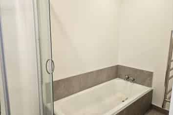 10 Lansdowne Crescent, Lansdowne