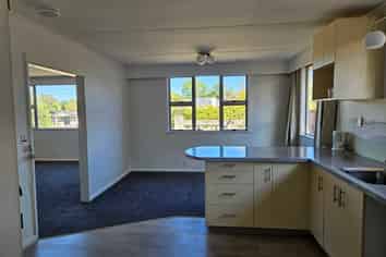 10 Lansdowne Crescent, Lansdowne