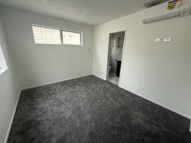 25D Seymour Avenue , Papatoetoe