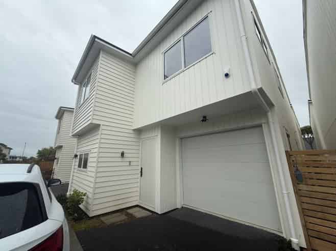 25D Seymour Avenue , Papatoetoe