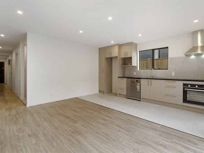 3B Karihi Road , Drury