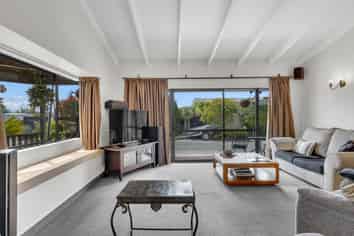 64 Auckland Road, Greenmeadows