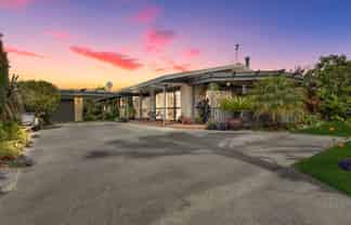 64 Auckland Road, Greenmeadows