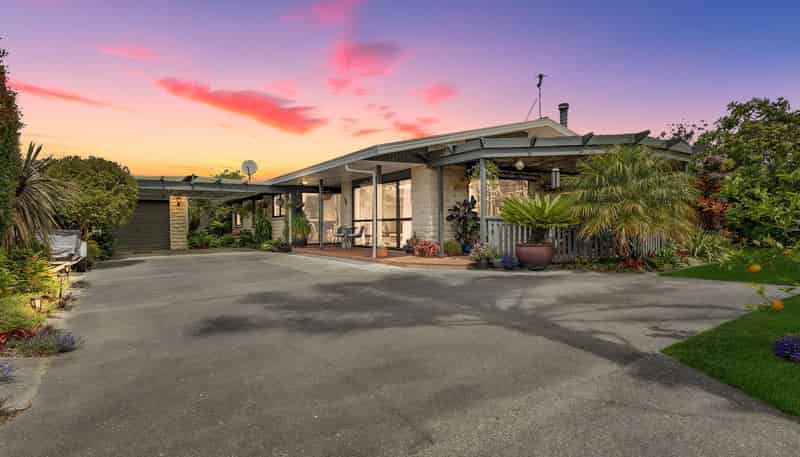 64 Auckland Road, Greenmeadows